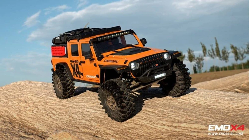 CROSS-RC Crawler EMO X4 2025, 4x4, 1:8, RTR, střídavý pohon, oranžová