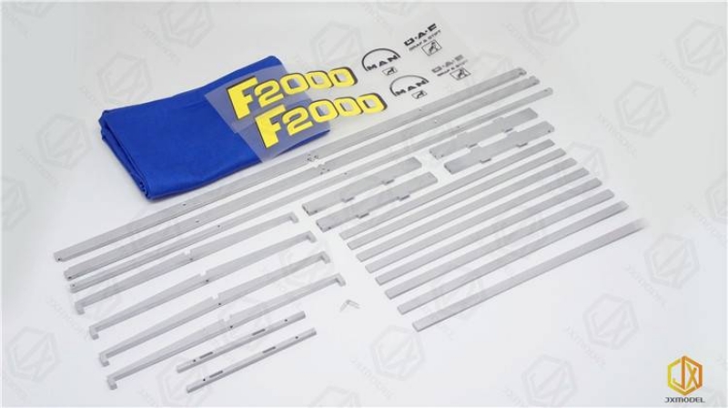 Konstrukce plachty pro F-2000 a valník, modrá