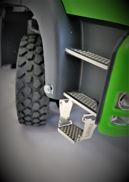 RC Lesu 1:14 4x4K s kapotou licence MAN TGS / MB Arocs