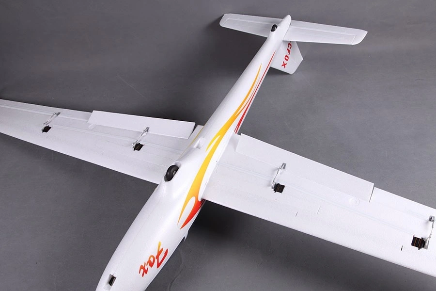 1/6 Kluzák 2300 mm: Fox V2 (s klapkami) PNP stavebnice