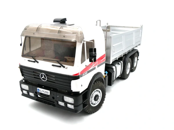 Kovový sklápěč 6x6 Mercedes-Benz SK 1838 elektrický 1:14