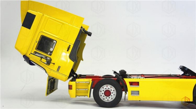 Stavebnice tahače F-2000 SZM 4x2, 1:14