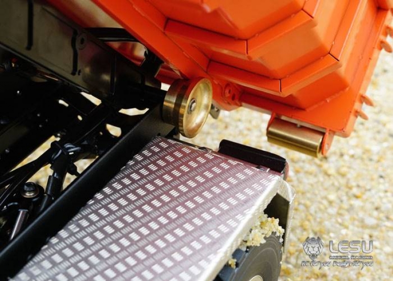 Hákový nakladač Lesu MAN TGS 8x8