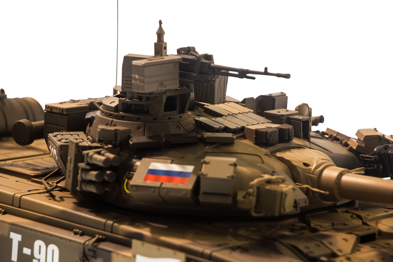 Upgrade verze V7 ruský tank T-90 1:16