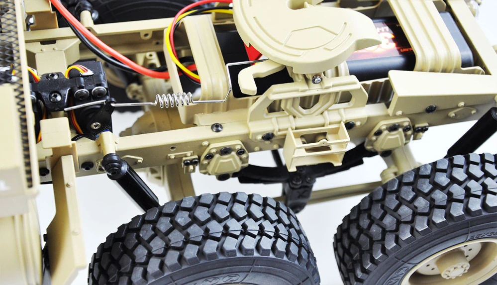 MilitaryTruck 1:12 RTR pískový 8x8