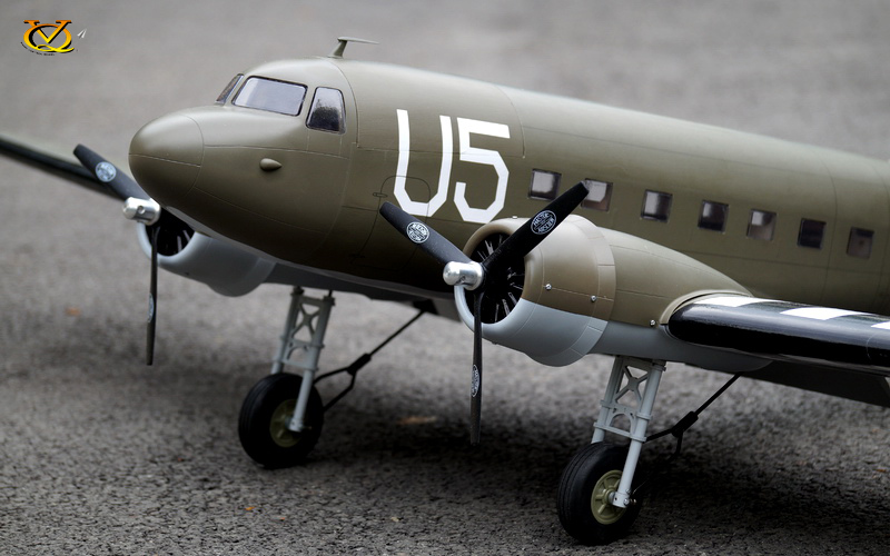Douglas DC-3 US Army verze - rozpětí křídel 1,8 m - ARF - VQ-Models