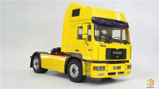 Stavebnice tahače F-2000 SZM 4x2, 1:14